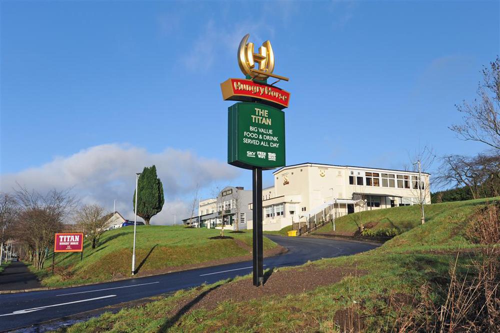The Titan Hotel Клайдбанк Екстериор снимка