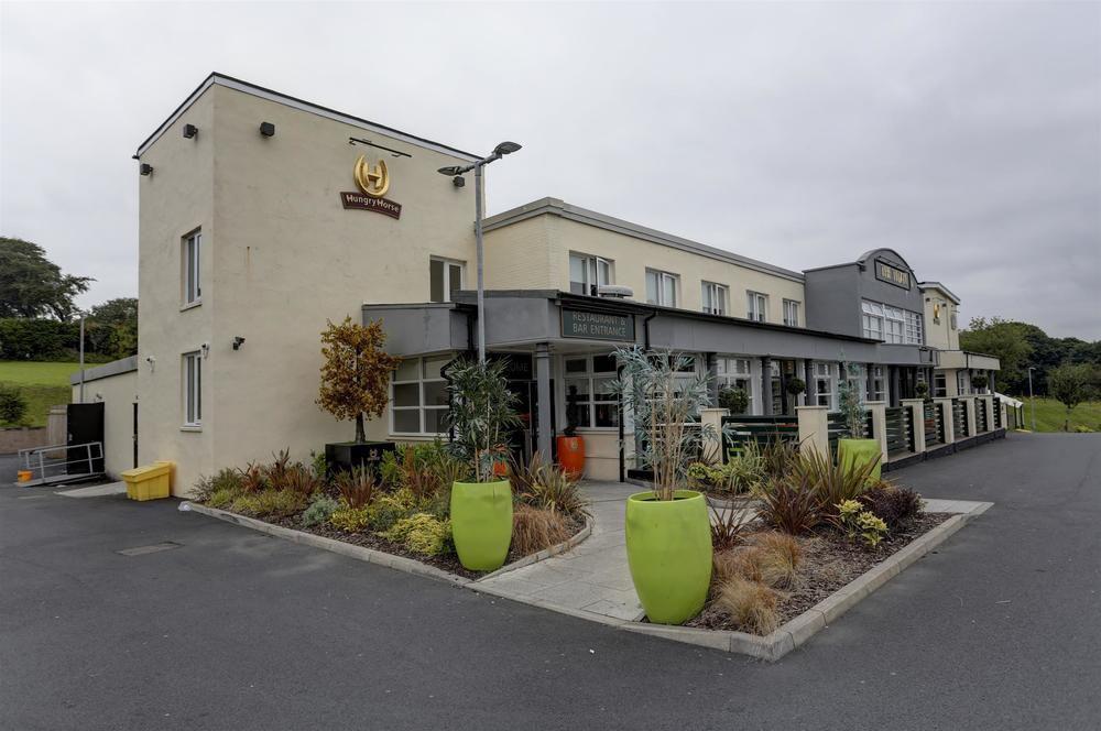 The Titan Hotel Клайдбанк Екстериор снимка