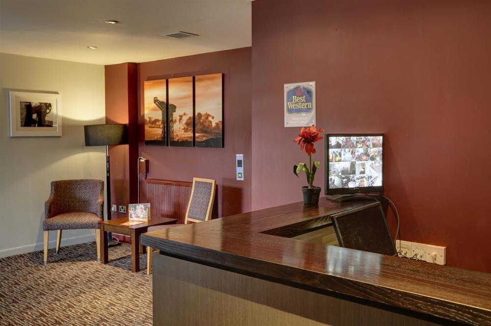 The Titan Hotel Клайдбанк Екстериор снимка